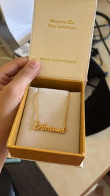 ariana review photo