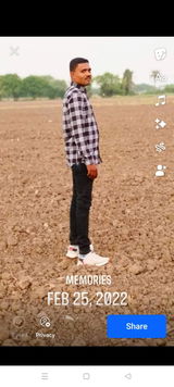 Hanif review photo