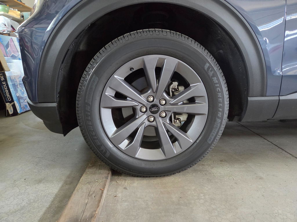 2021 Ford Explorer 20" OEM Wheel Rim W10267C