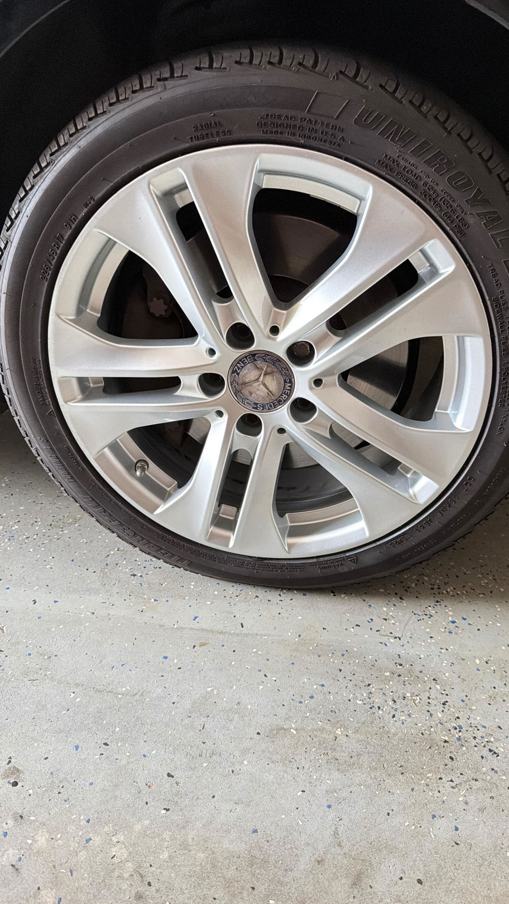 2013 Mercedes C300 17" OEM Wheel Rim W85260S