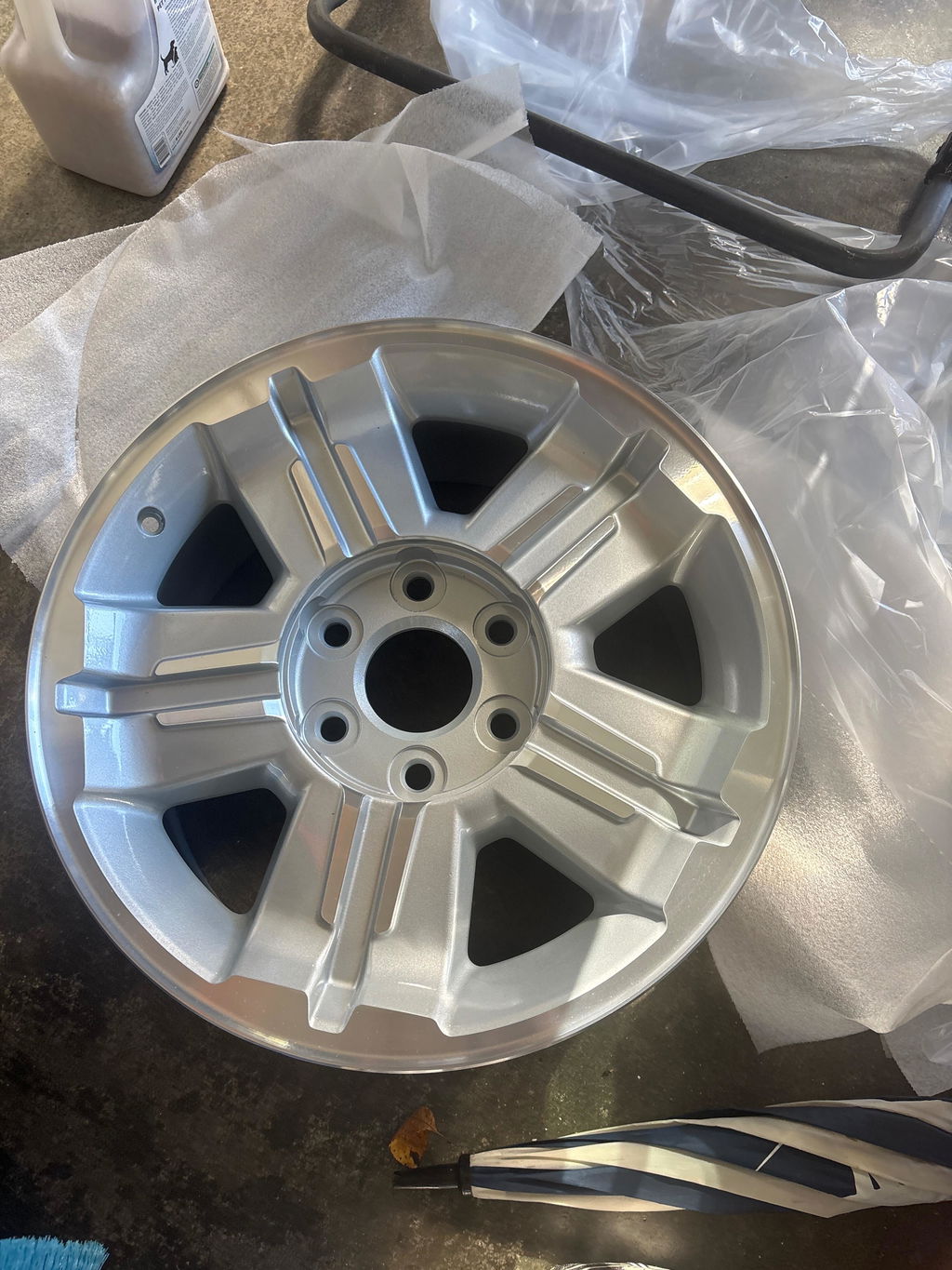 2011 Chevrolet Avalanche 18" OEM Wheel Rim W5300MS