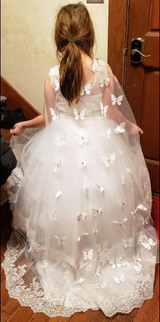 ,Marissa review photo