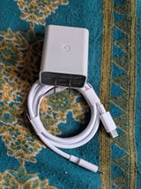 Customer photo for 30W USB-C charger review