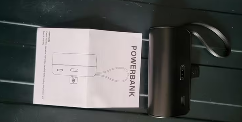 Avepower K188 5000mAh Mini Plug-In Power Bank