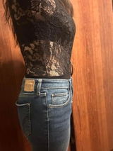 Mia review photo