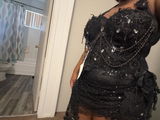 Hallie review photo