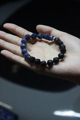 N. review photo