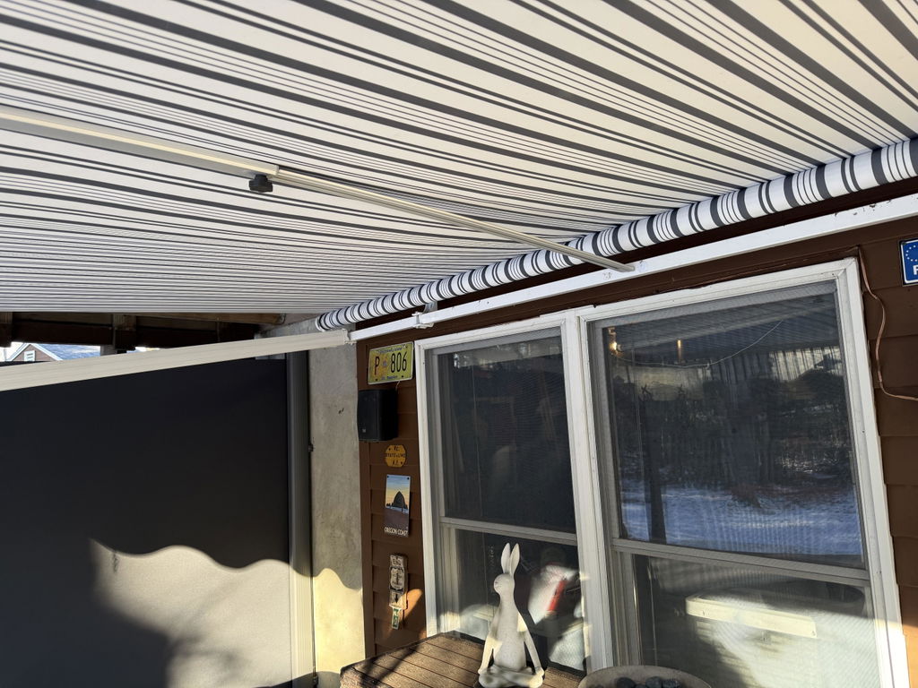 AWNLUX RV Awning Center Support