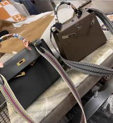 Suzanne review photo