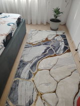 Mihaela Apostol review photo