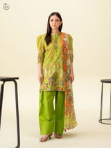 Dananeer Hocane review photo