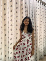 Tanushree review photo