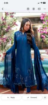 Zeenat Roshan Roshan review photo