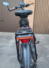 Tom review photo