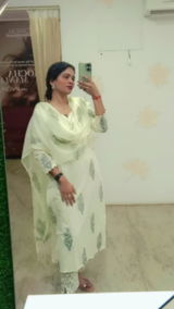 Neethu review photo