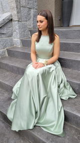 Julie95 review photo
