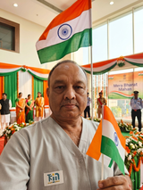 Pravin Chavda review photo