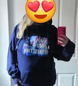 Dee review photo