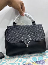 Ayesha review photo