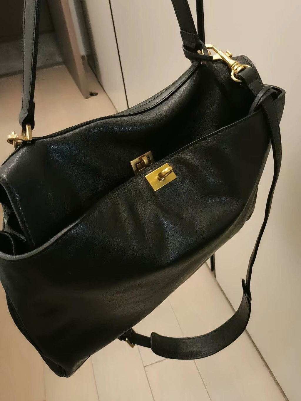 Louve Locket Patina Bag