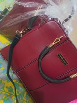 Sale  Handbag with Dual Handles ( ALLOW TO OPEN AND FREE SHIPPING )
