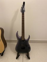 A.R. review photo