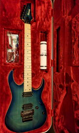 Karthik review photo