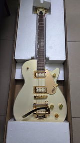 Shalom Alexander review photo