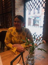 Anna Kaur V. review photo