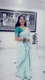 Anupama Singh review photo