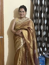 Dunisha Seth review photo