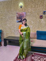 Payal Tiwari review photo