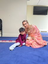 Sumaya Khan review photo