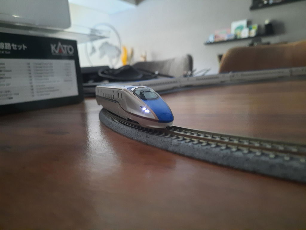 KATO 10-1980 N Gauge E7 Series Hokuriku Shinkansen Kagayaki Basic Set 3 cars Model Train