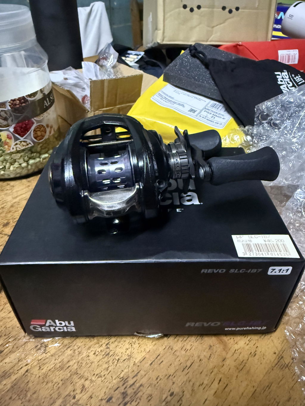 ABUGARCIA Baitcasting Reel REVO SLC-IB7