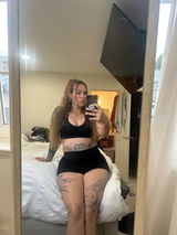 Shantelnoel review photo