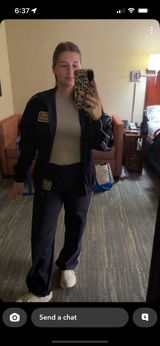 Leah Cowie review photo