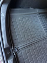 TJ review photo