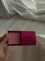 Lata B review photo