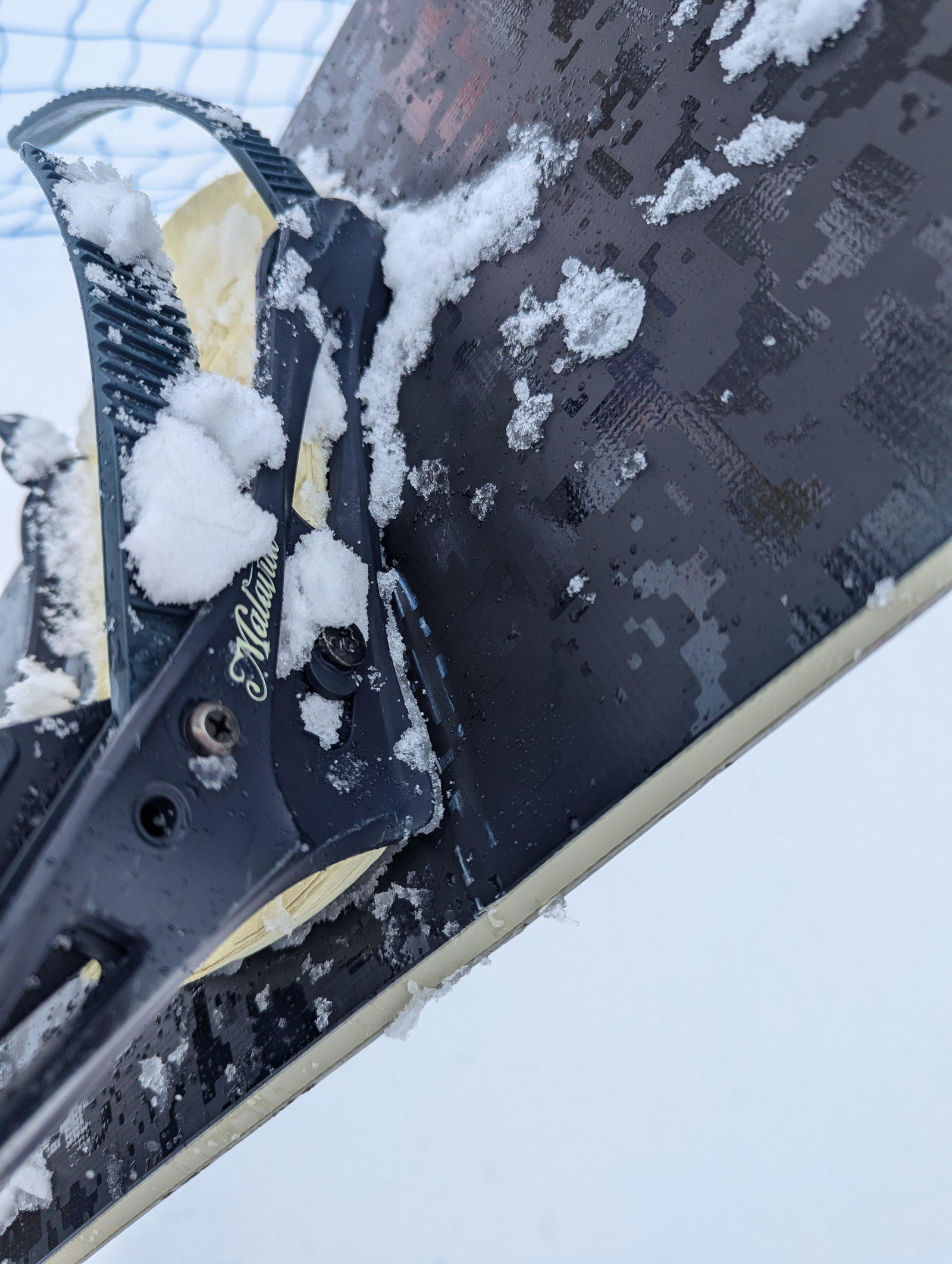 Bataleon Whatever Snowboard 2025/2026 – Bataleon US