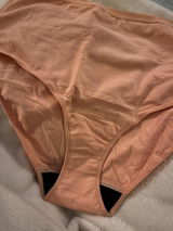 E S review photo