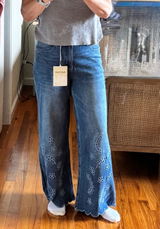 Monica review photo