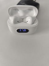 Anonym review photo
