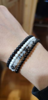 S review photo