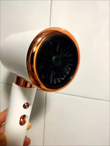 Tiffany Reynolds review photo