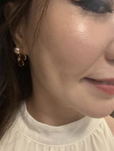 M.Y. review photo