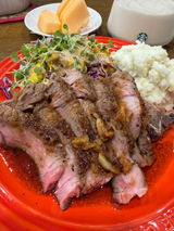 Veal Chop极品小战斧牛排 10oz 14天湿式熟成 本地嫩小牛