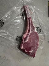 Veal Chop极品小战斧牛排 10oz 14天湿式熟成 本地嫩小牛