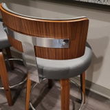 Oyelola review photo