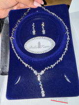 Alaisia review photo